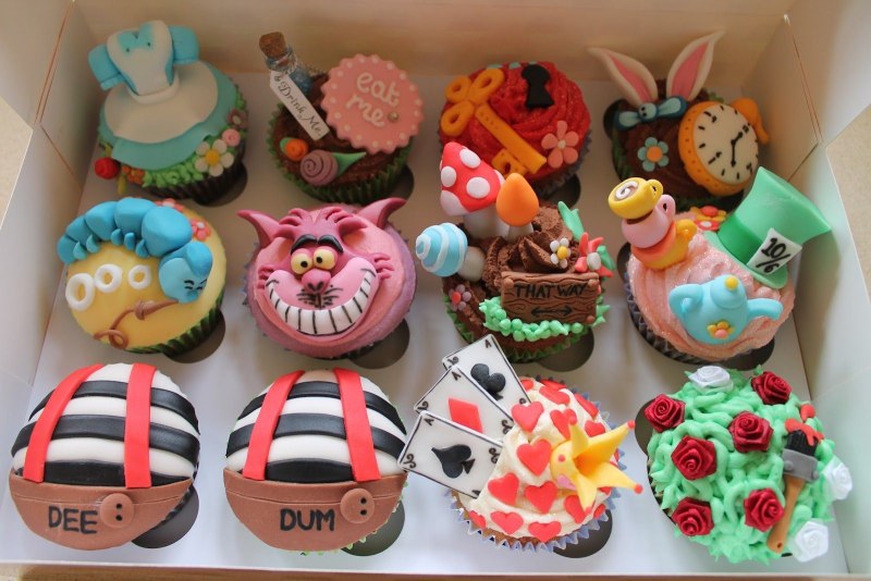 Sweet Sixteen торт