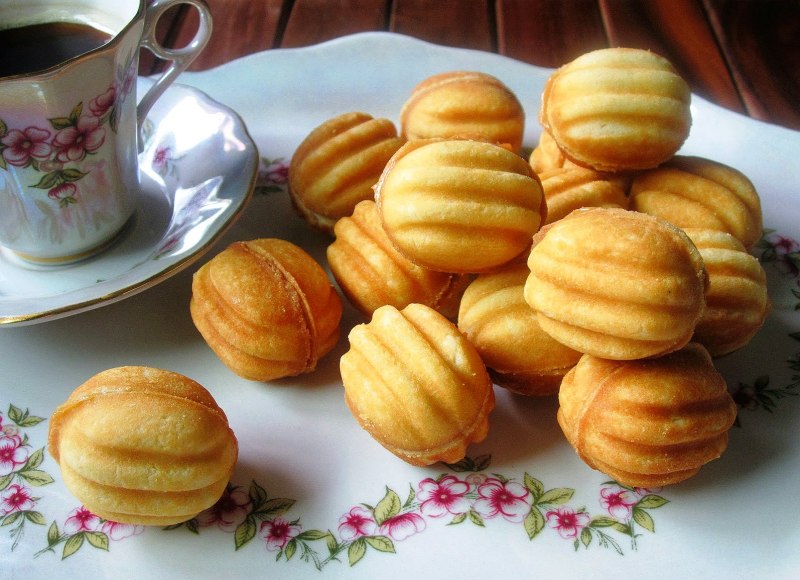 Печенье орешки со сгущенкой