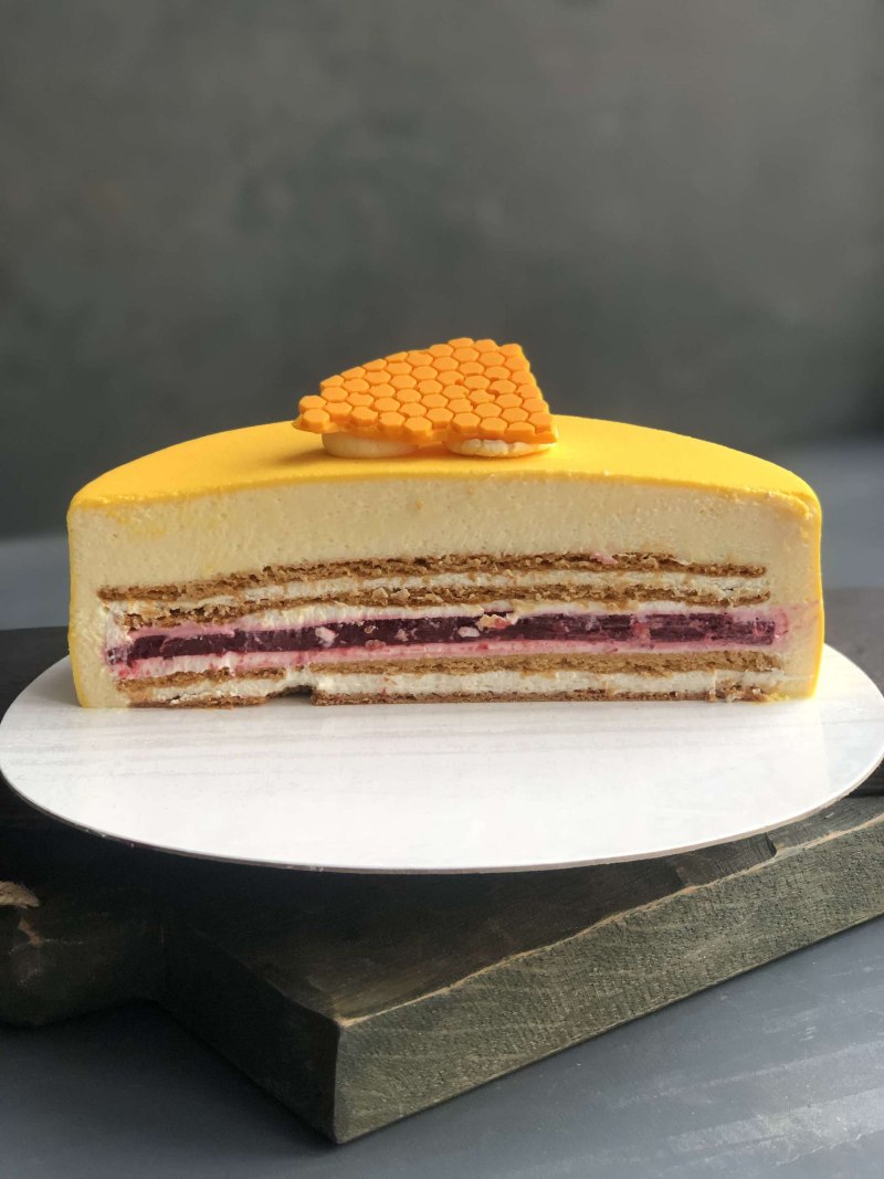 Муссовый торт декор