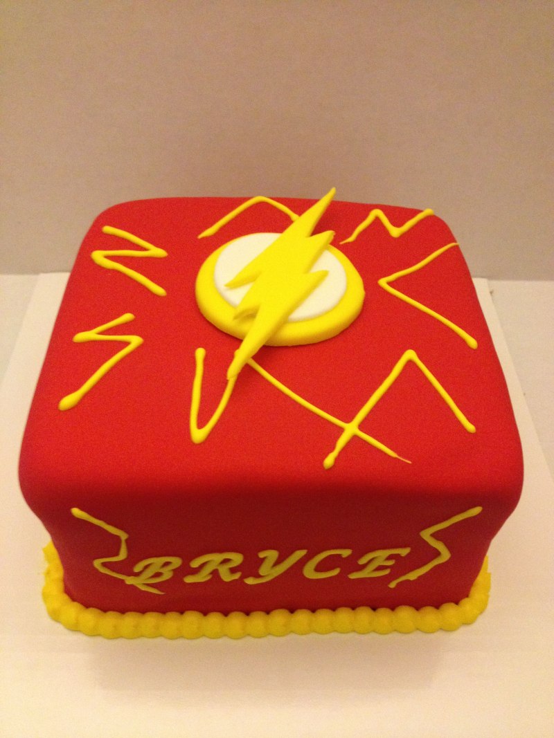 Торт на день рождения Flash