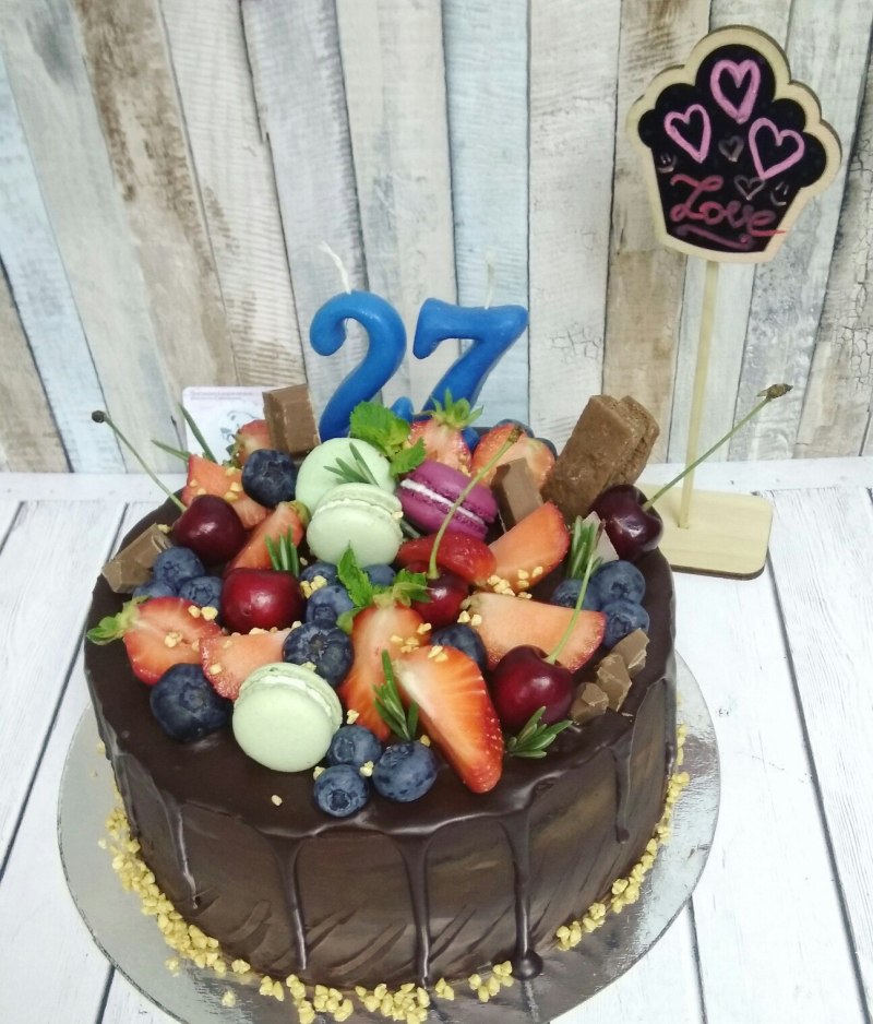 Торт на день рождения 27