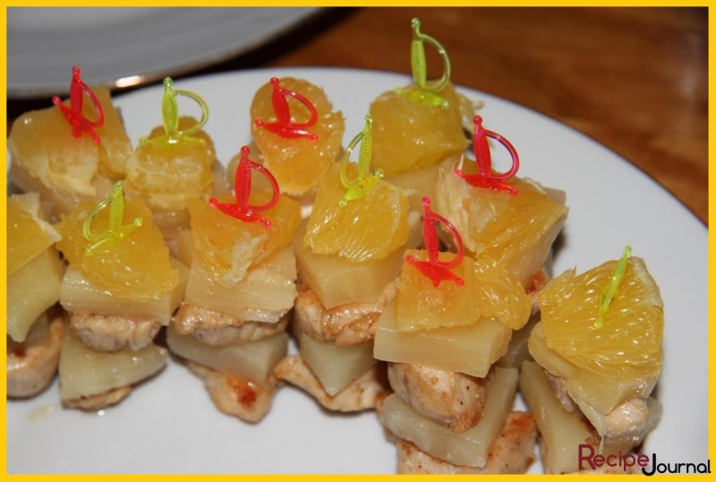 Канапе с копченой курицей